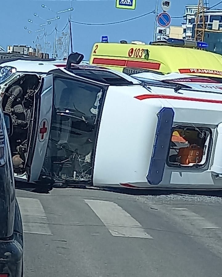 В Минздраве прокомментировали ДТП с участием скорой в Якутске