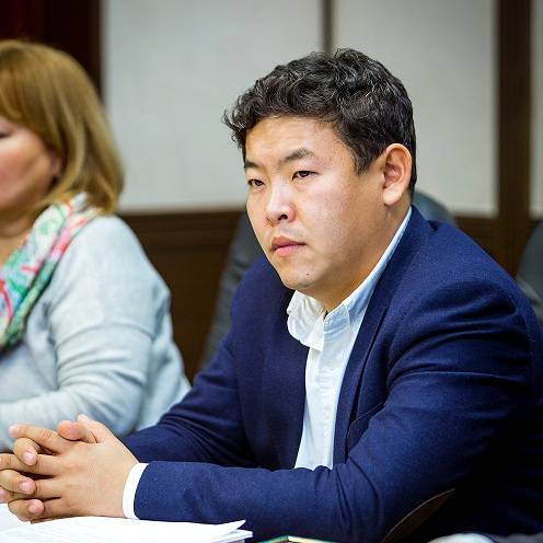 Экс-глава Сайсарского округа возглавил Конгресс-центр