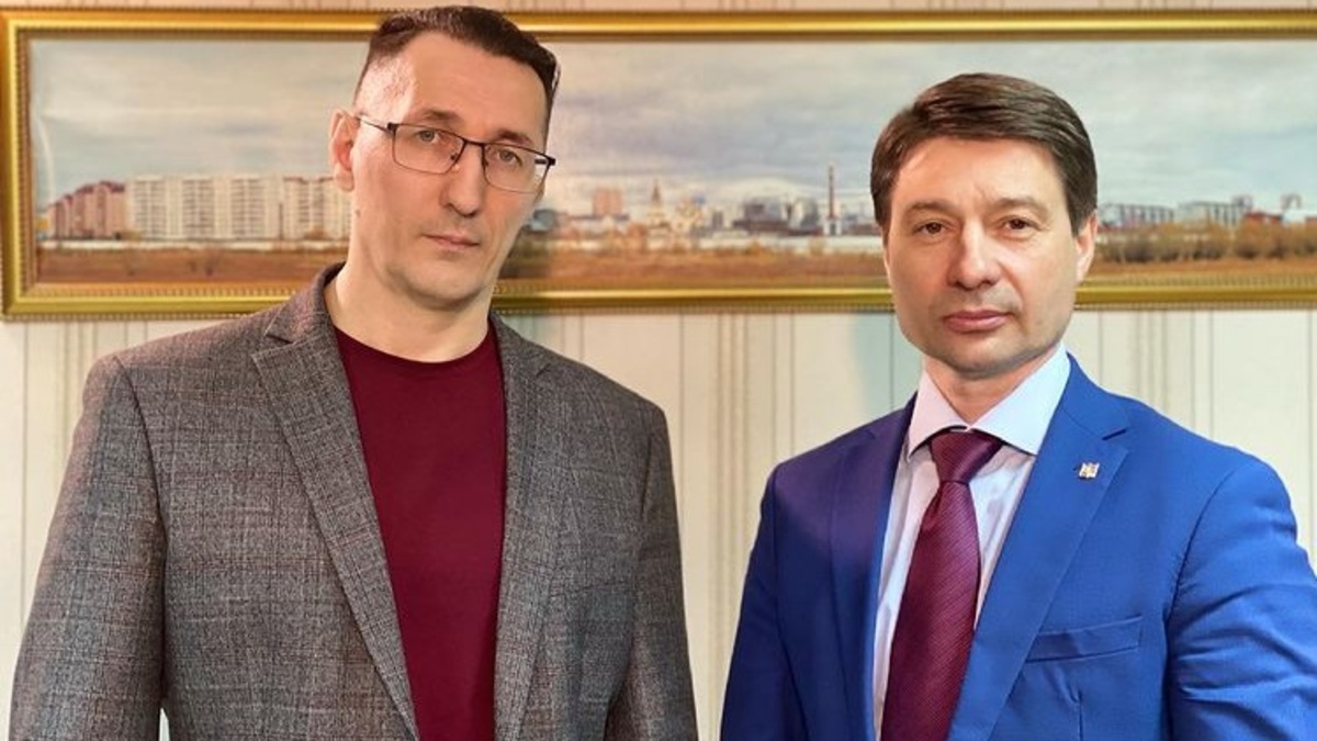 "Как только Федоров и Обедин сняли свои кандидатуры, проект перестал быть интересным", - эксперт о "Народном праймериз"