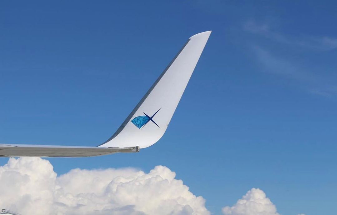 По прилету в Якутск у самолета обнаружены повреждения фюзеляжа