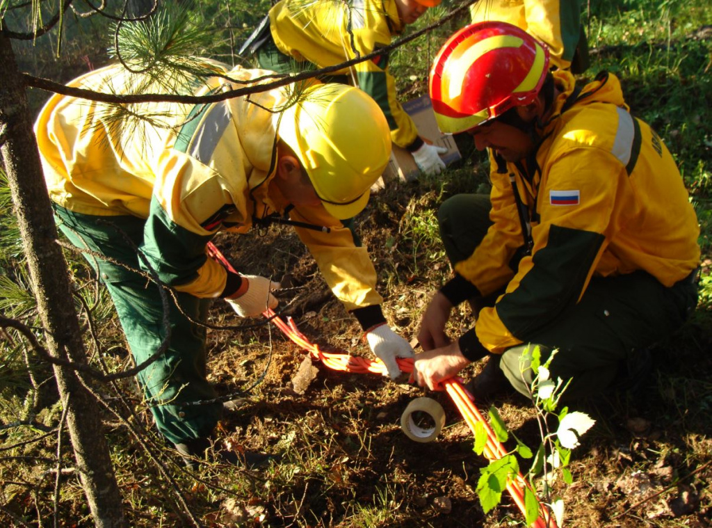 Для тушения пожаров в Якутии провели взрывные работы и вызывали искусственные осадки
