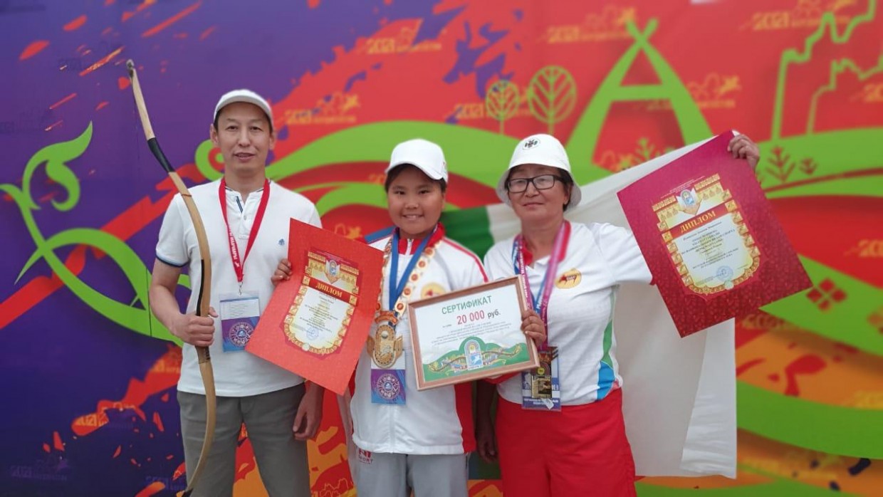 На Играх Манчаары награждена самая юная участница Розана Слепцова