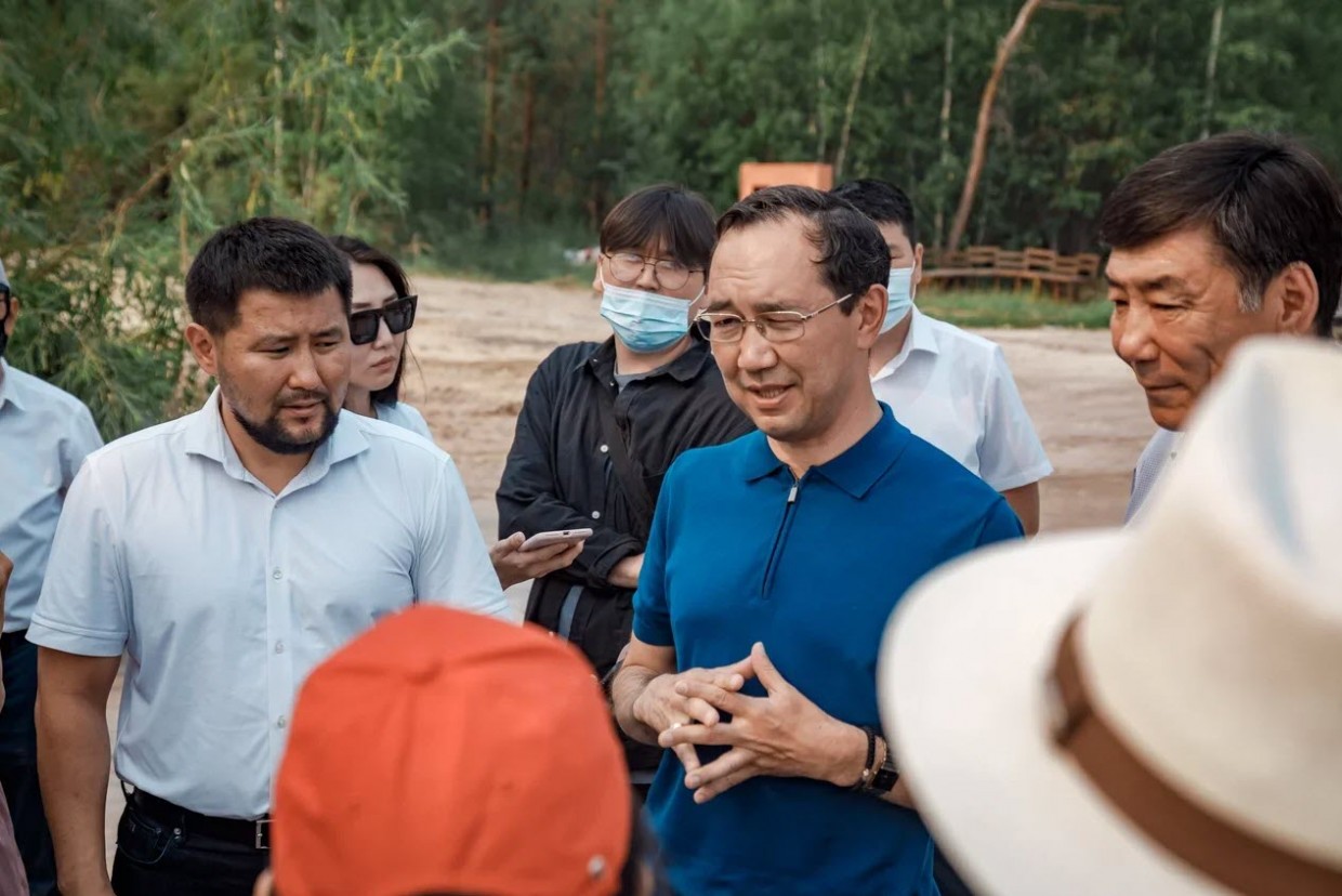 Айсен Николаев забраковал новый проект 34 школы и распорядился построить на ее месте адаптивный образовательный комплекс