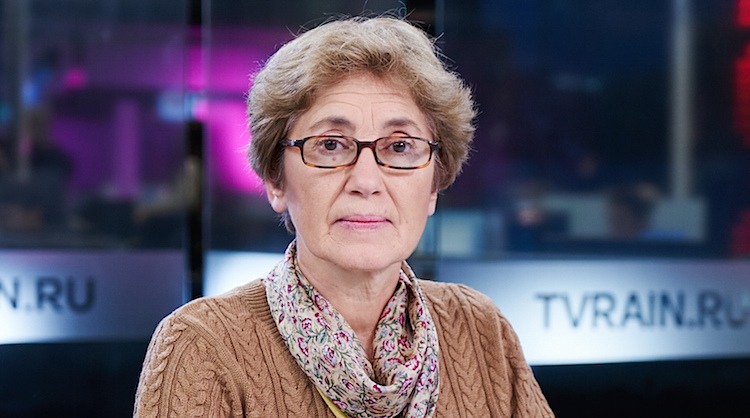 «Все решается наверху». Профессор МГУ Наталья Зубаревич о несамостоятельности регионов и губернаторах, умеющих отчитываться