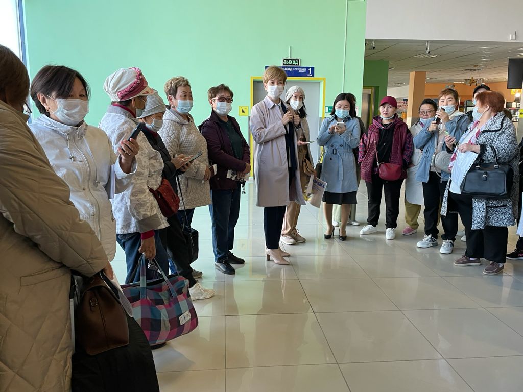 Первая группа якутян из районов, пострадавших от лесных пожаров, вылетела на санаторно-курортное лечение