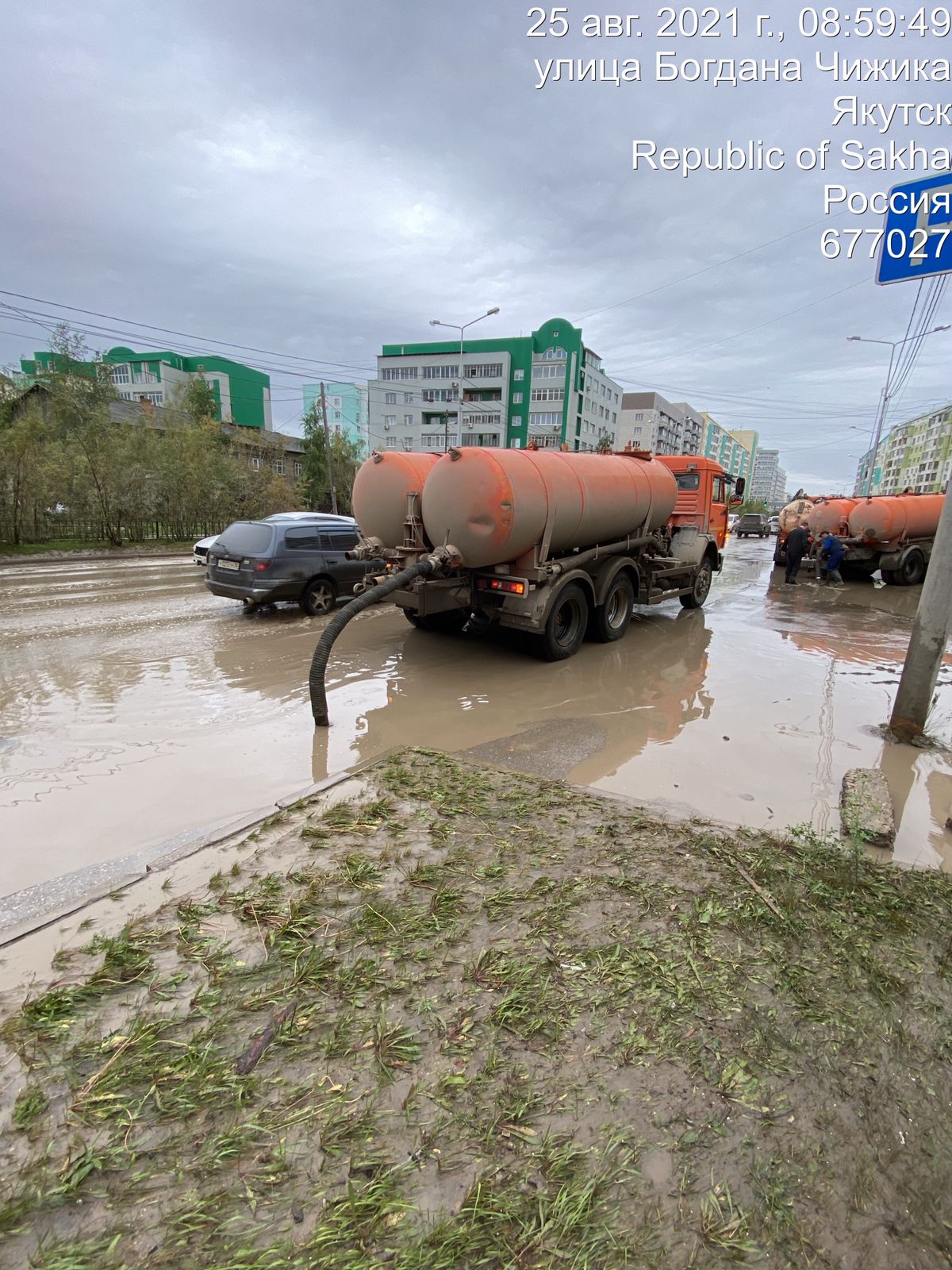 В Якутске за неделю откачали более 2 тысяч кубометров луж