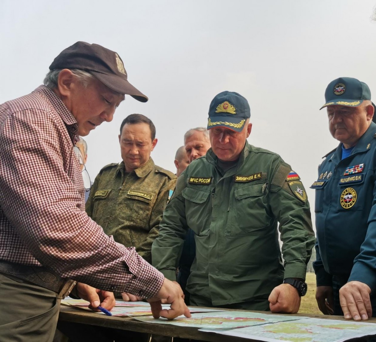 Евгений Зиничев: Координацией всех имеющихся сил и средств будет заниматься МЧС России