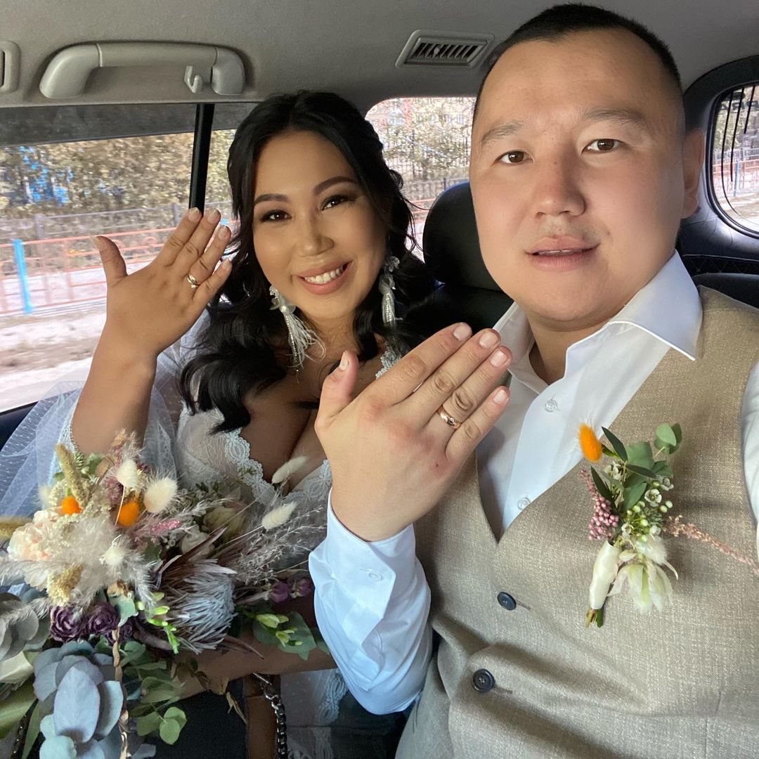 Известная блогерша вышла замуж