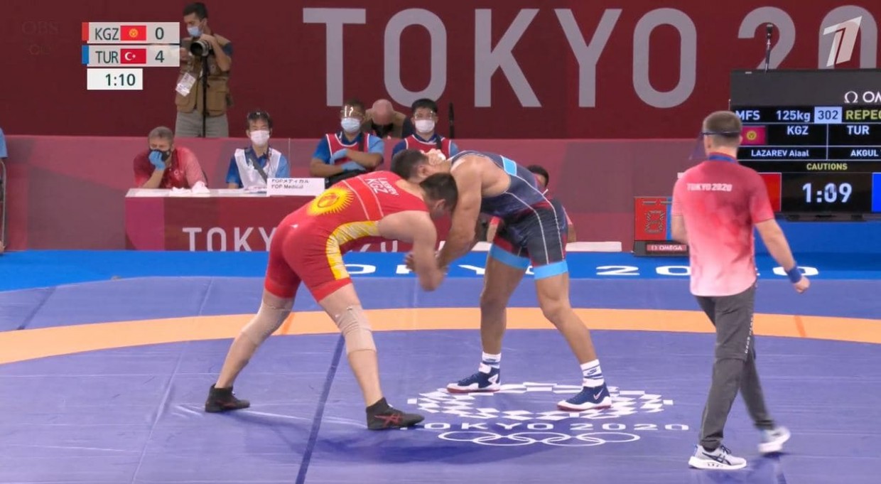 Якутянин Айаал Лазарев проиграл в утешительной схватке на Олимпиаде