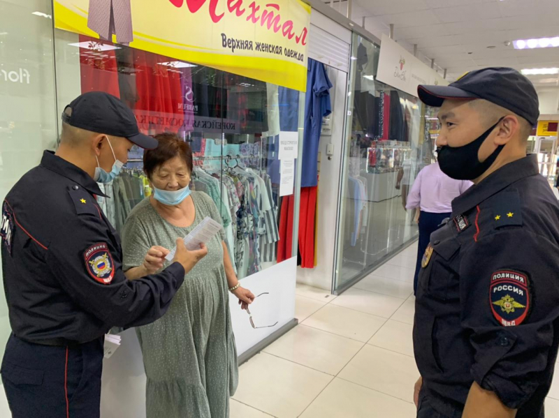 В Якутии полицейские предупреждают граждан о действиях дистанционных мошенников