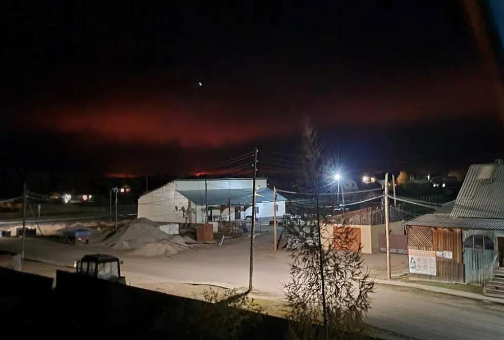 Жители Петропавловска надеются на дожди, способные остановить лесной пожар