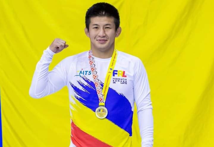 Вольная борьба: Якутский борец выиграл турнир в Румынии