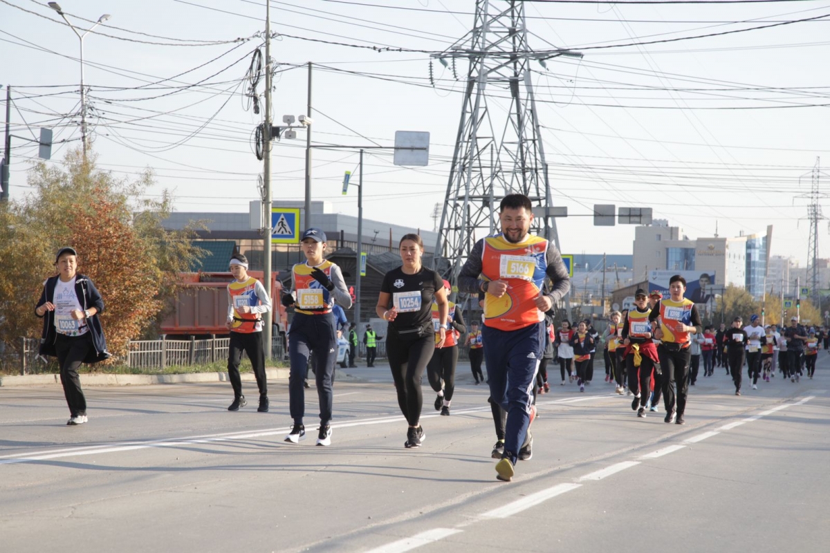 В День города состоялся «Якутский полумарафон 2021»