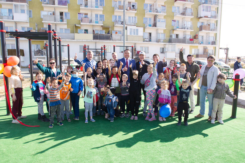 День города в Якутске открылись теплые остановки и спортивные площадки