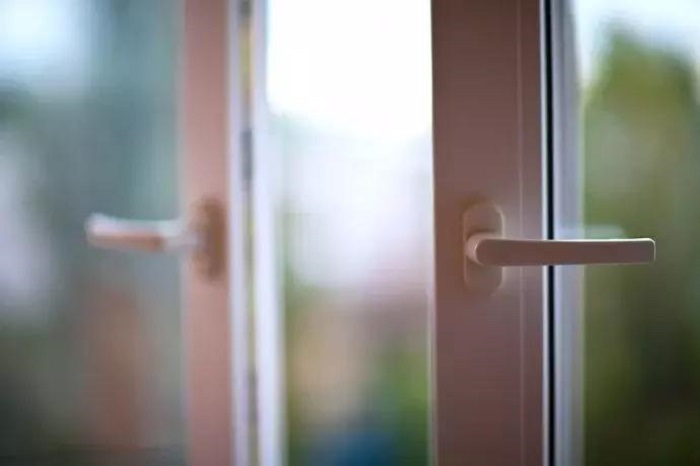 Известный якутский модельер находится в коме после падения с высоты