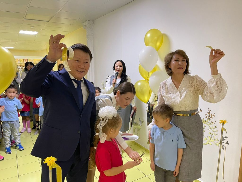 Подарок детскому саду от АЭБ: "Город профессий" для малышей