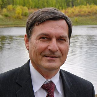 Коммунист Сергей Киров выдвинут  кандидатом на должность главы Мирнинского района