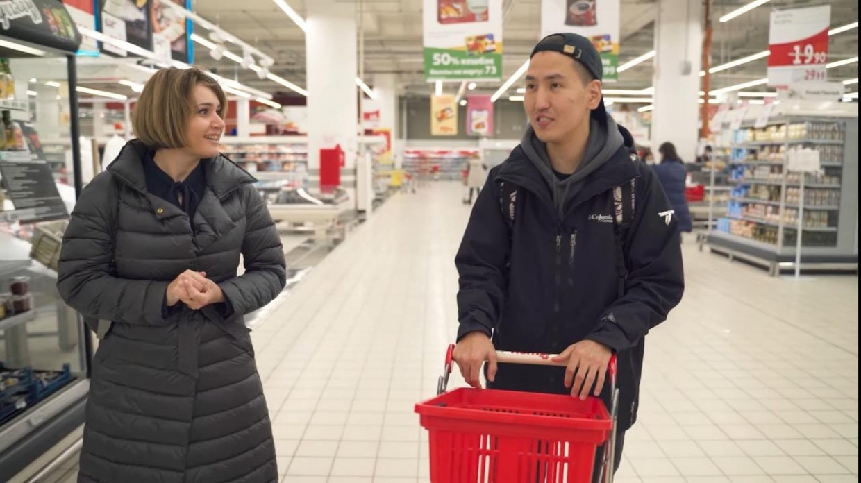 Якутянин рассказал  YouTube-каналу «Редакция» о высоких ценах на овощи в Якутии