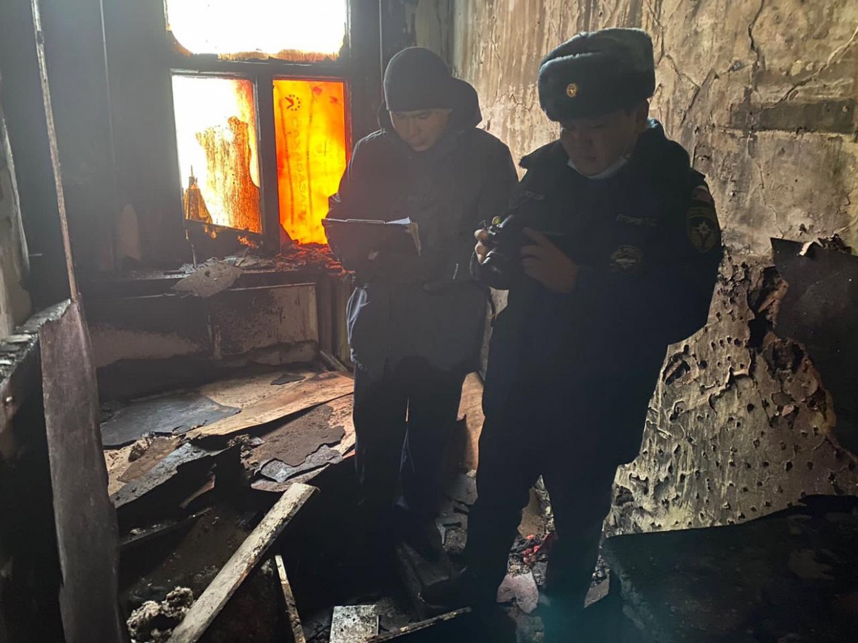 Предварительная причина пожара в Верхневилюйске – нарушение правил эксплуатации электрических устройств