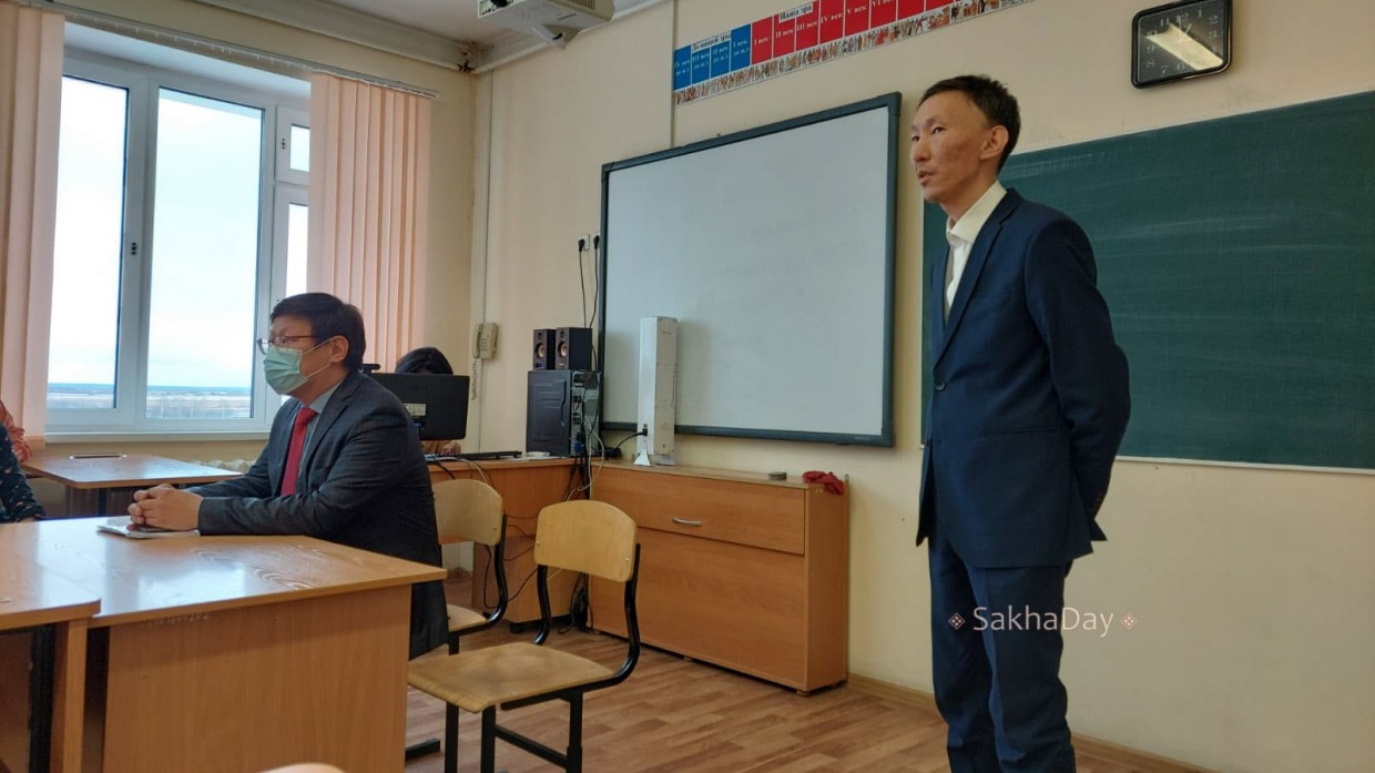 Представитель движения Yс Тумсуу назначен директором школы в Якутии