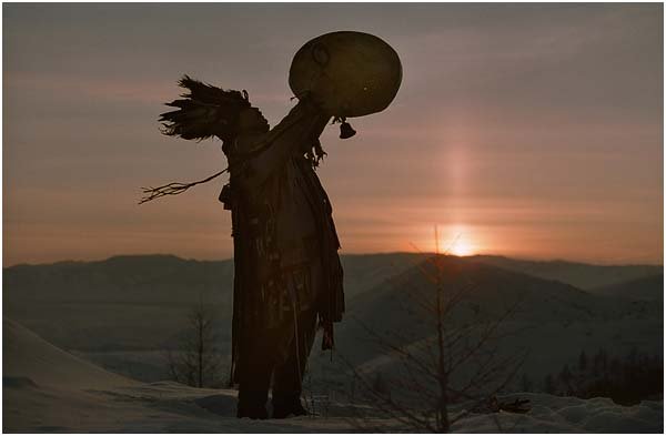 В Екатеринбурге действительно задержали шамана, но не того