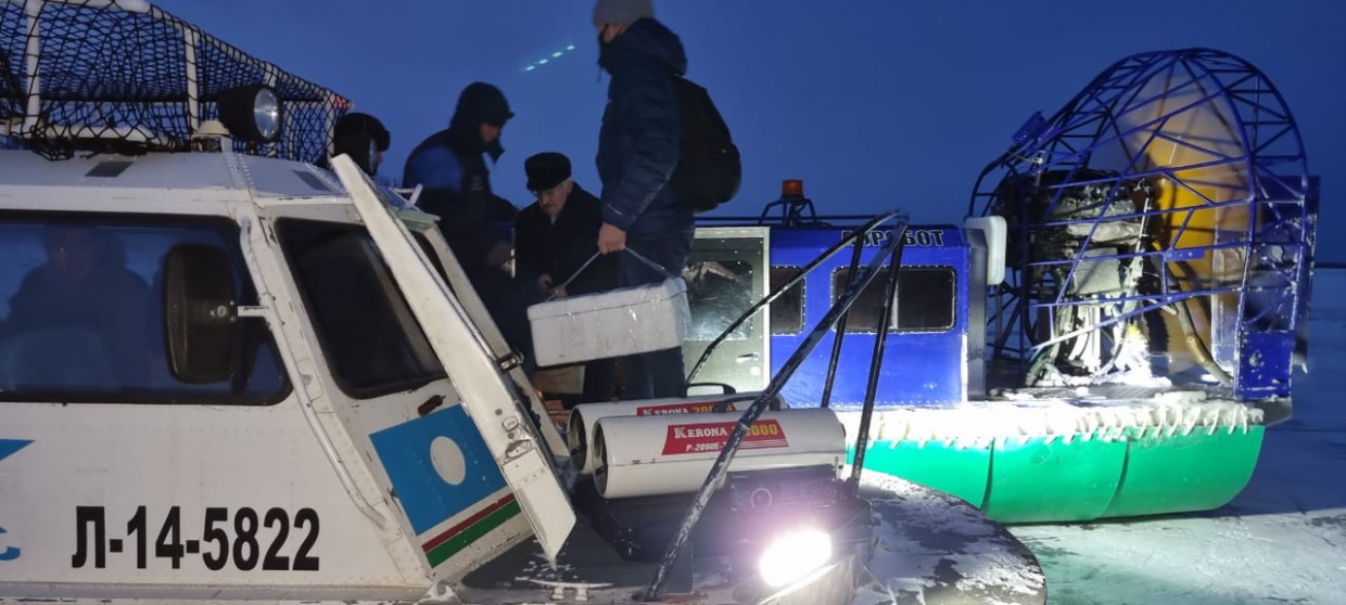 Трансфер пассажиров поезда из-за ухудшения ледовой обстановки затруднен