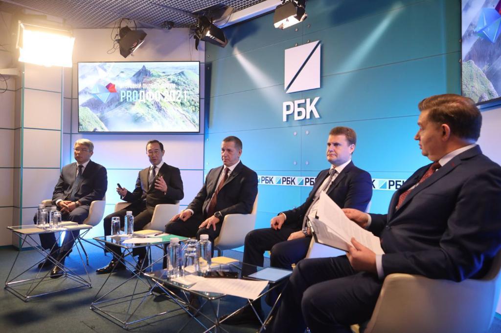 Айсен Николаев: «Население Якутии стабильно растёт и может достигнуть миллиона в 2022 году»