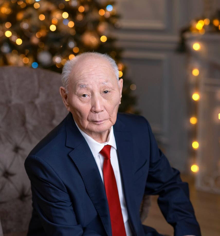 Министр здравоохранения  Якутии в 2000-х  Иван Егоров  о том,  как вопреки преградам двигаться вперед