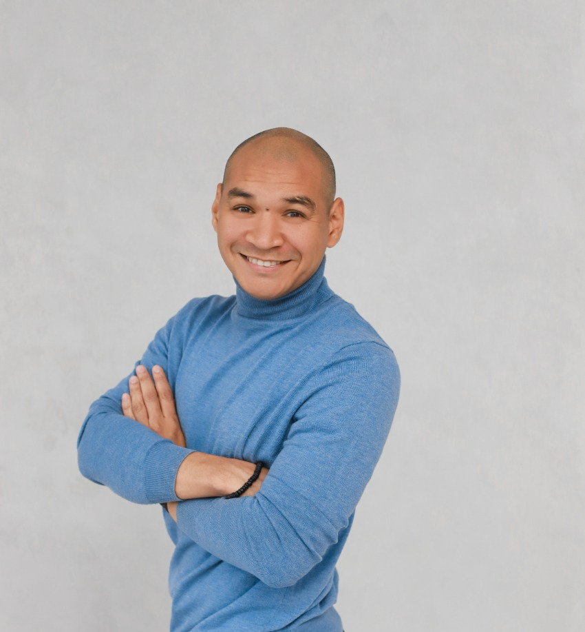 Максим Кардозу поделился советами как не затеряться в толпе во время пресс-конференции Владимира Путина