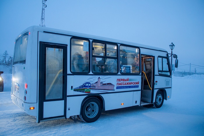 Вниманию пассажиров поезда! Трансфер  выполняется  автобусами