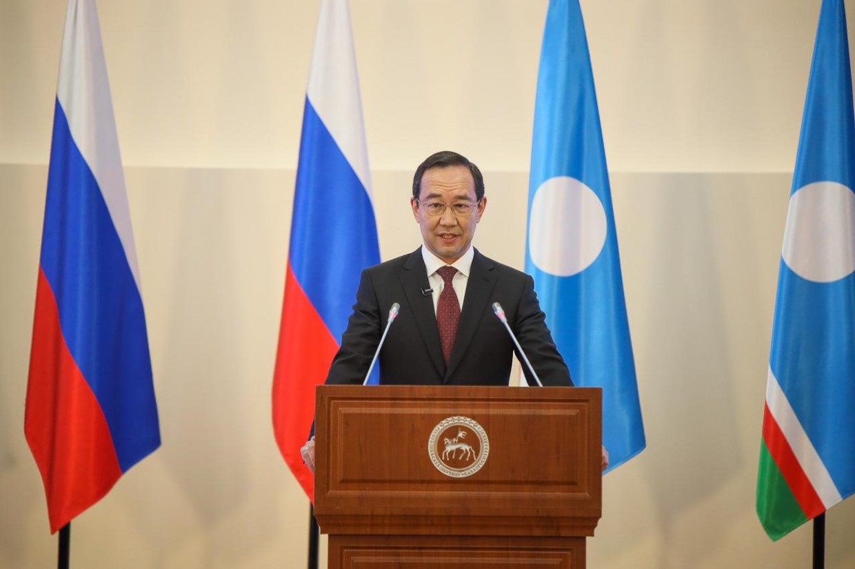 Айсен Николаев заявил о восстановлении экономики Якутии в 2021 году