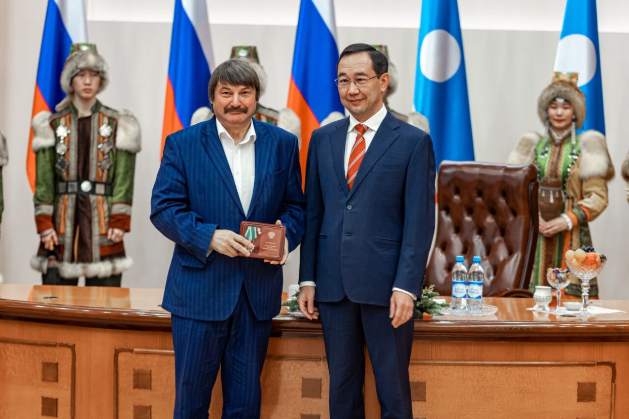 Гендиректор АК "ЖДЯ" Василий Шимохин награжден орденом Дружбы