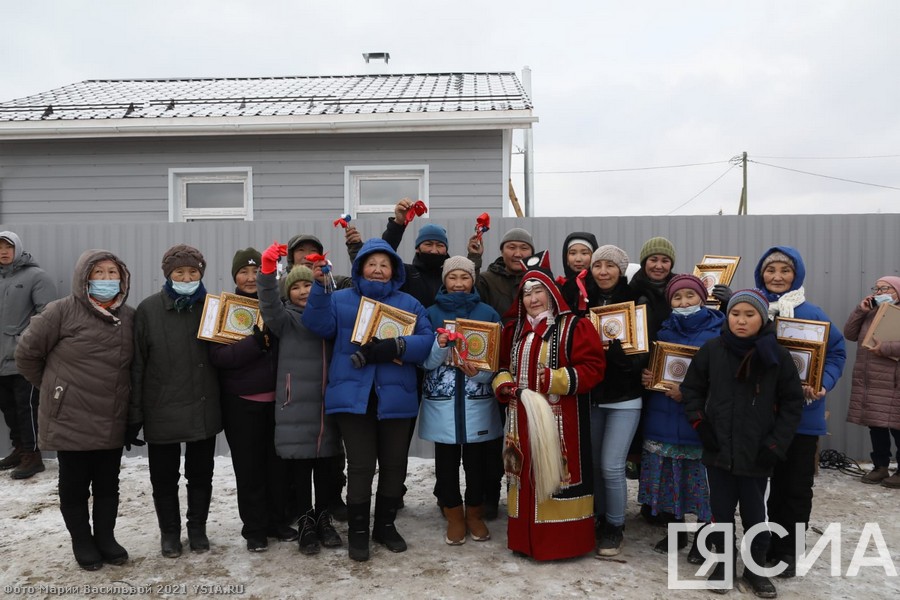 Жители села Бясь-Кюёль, пострадавшие от лесного пожара, получат финансовую помощь от Правительства РФ