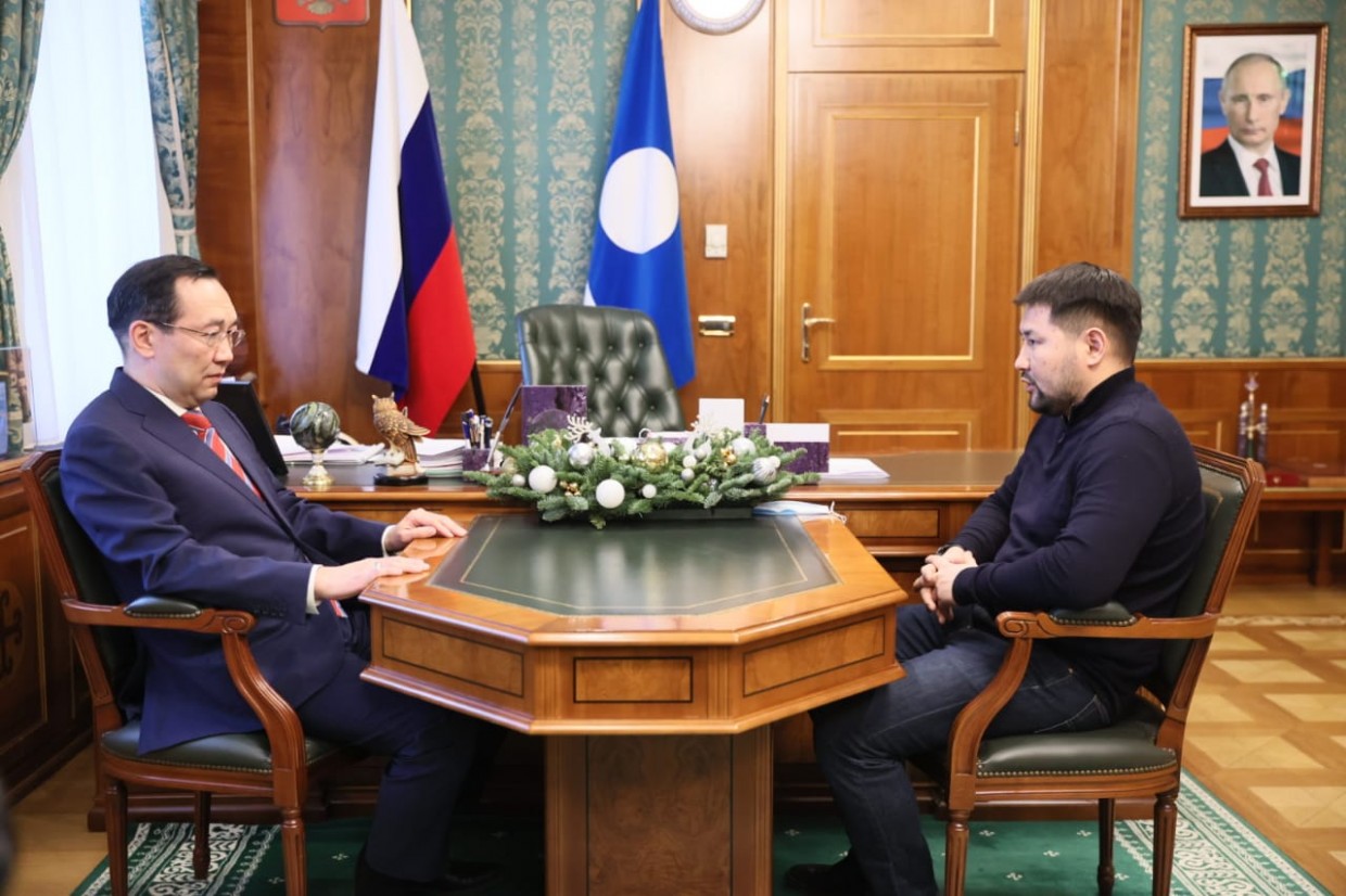 Айсену Николаеву доложили об оперативных мерах по отлову безнадзорных животных, проводимых в городе Якутске