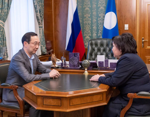 Айсен Николаев поставил задачи перед новым председателем Счетной палаты Якутии