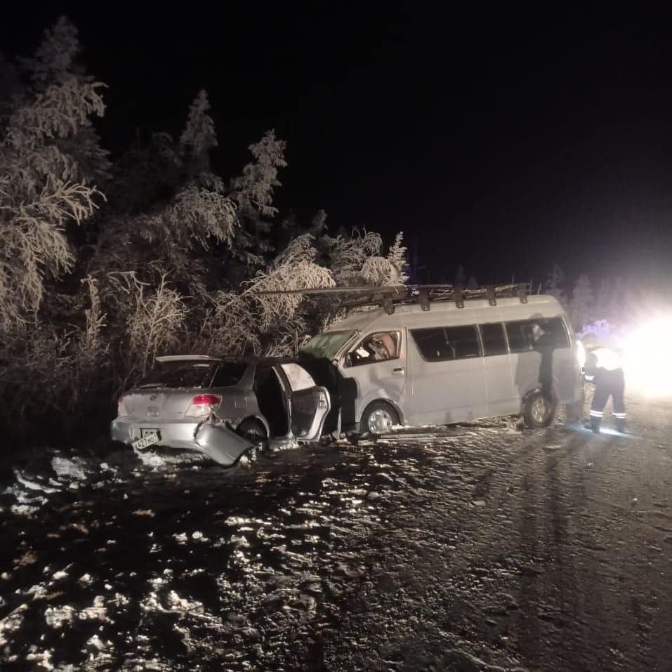 В Якутии на трассе "Вилюй" произошли два ДТП, в которых пострадали 16 человек