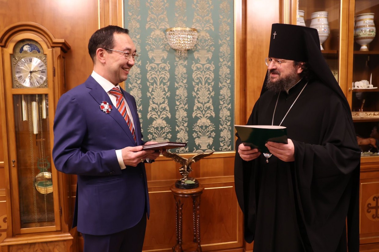Глава Якутии Айсен Николаев награждён орденом Александра Невского