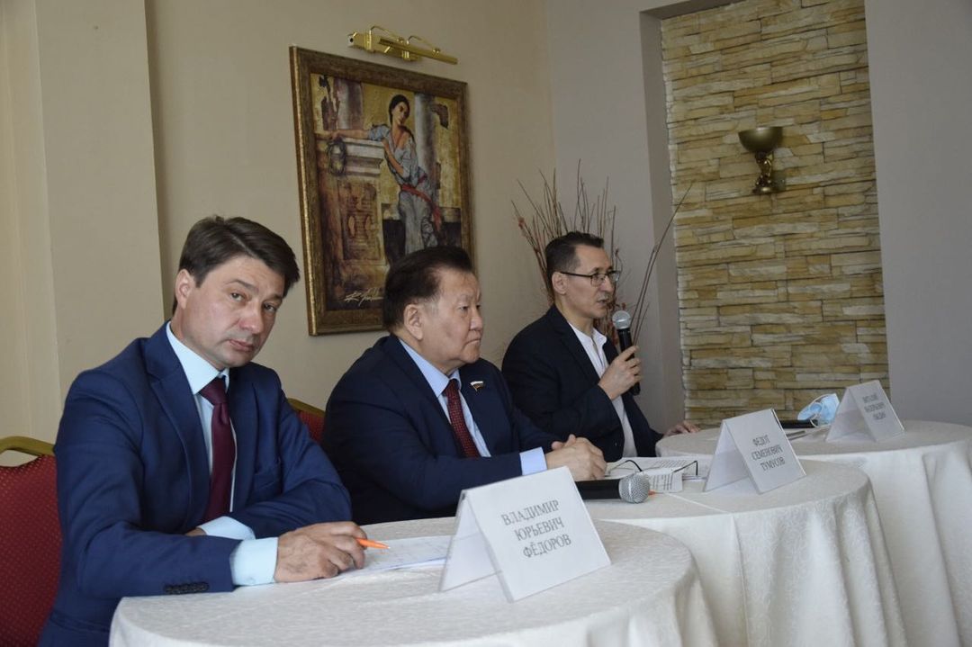 "Это назначение является удобным поводом не выполнять договоренности", - эксперты об уходе Тумусова