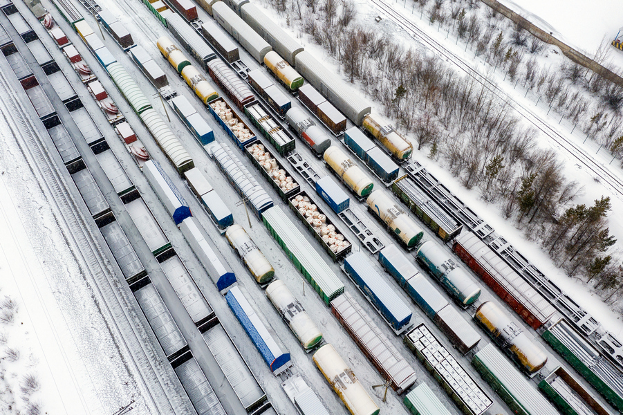 Новосибирское представительство  АК «Железные дороги Якутии» предлагает полный комплекс услуг по доставке грузов в Якутию