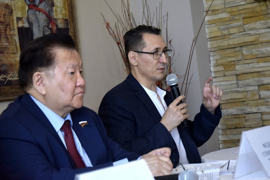 Федот Тумусов не выходит на связь с Виталием Обединым