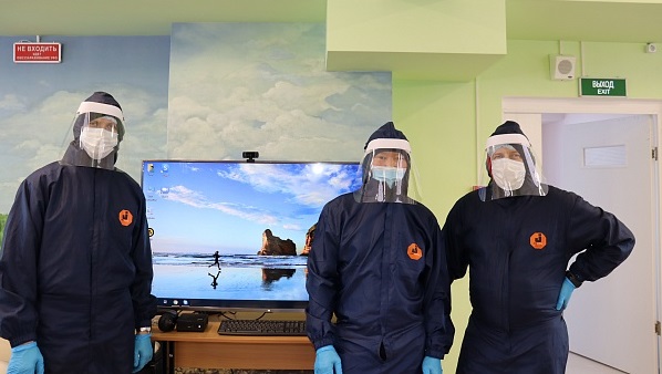 ЯТЭК помогла пациентам якутского интерната наладить связь с близкими