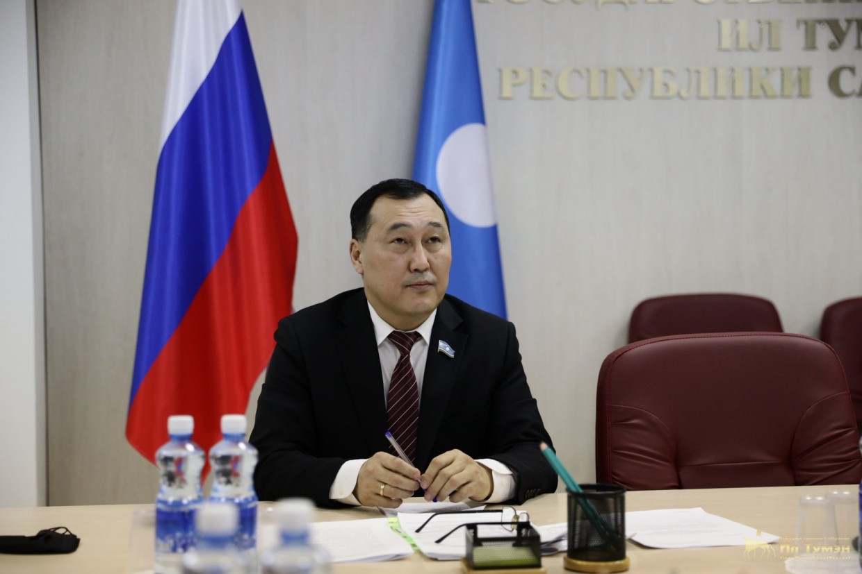 Предложения Ил Тумэна по совершенствованию законодательства для защиты граждан от нападений бродячих собак учтены рабочей группой Госдумы РФ