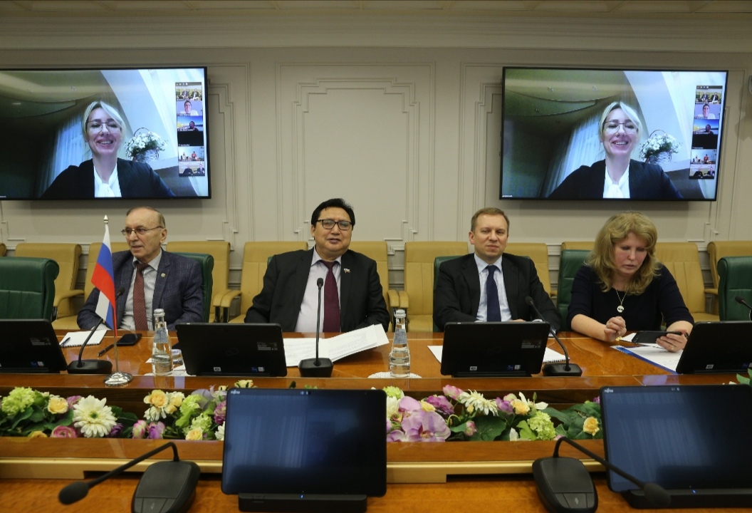 Заседание парламентариев Арктического региона