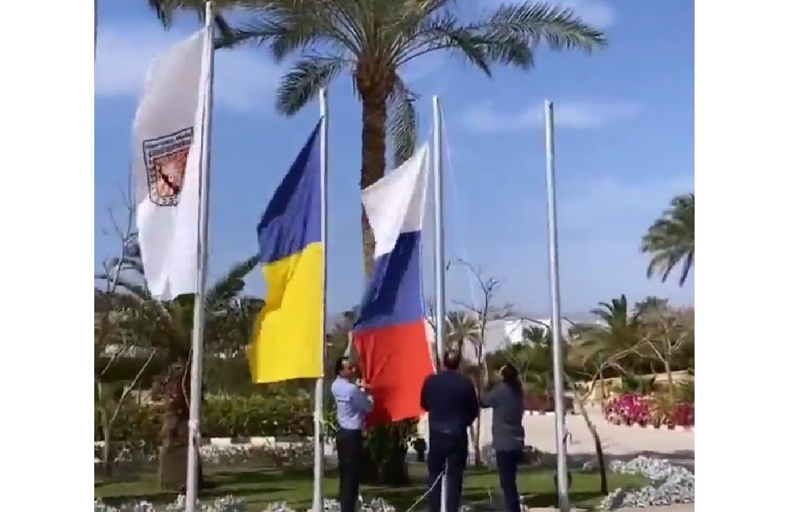 Якутянка потребовала водрузить флаг России в отеле Египта (видео)