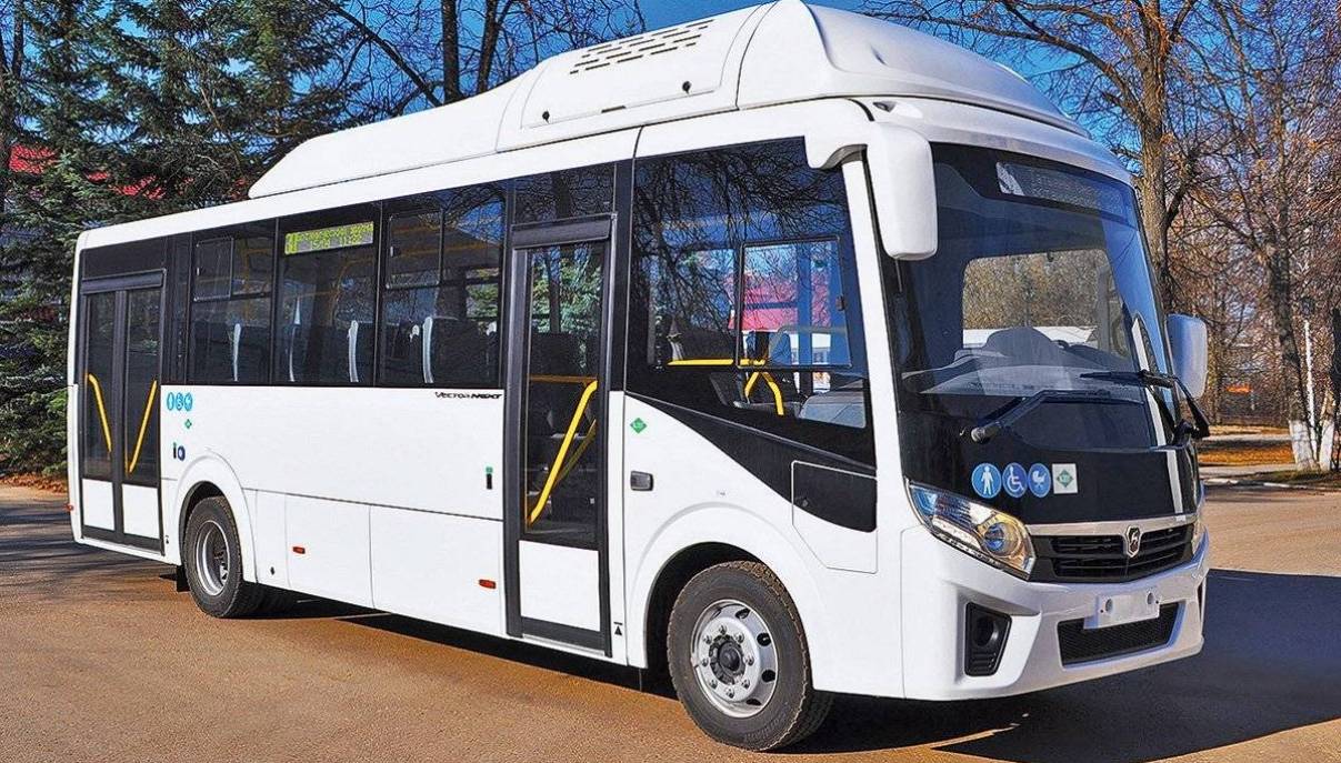 Новые автобусы для частных перевозчиков доставлены в Якутск, ведется оформление документов