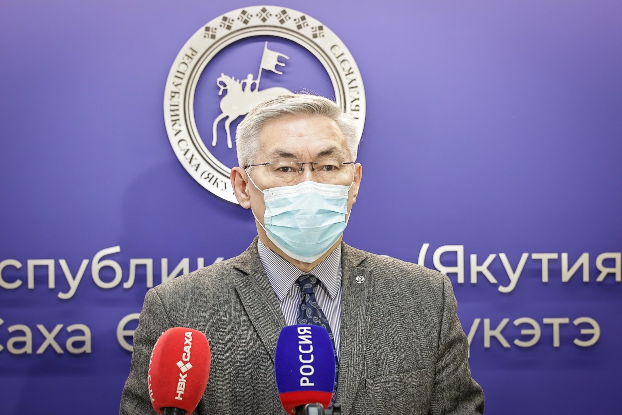 Евгений Иннокентьев: в Якутии создан достаточный запас лекарственных препаратов