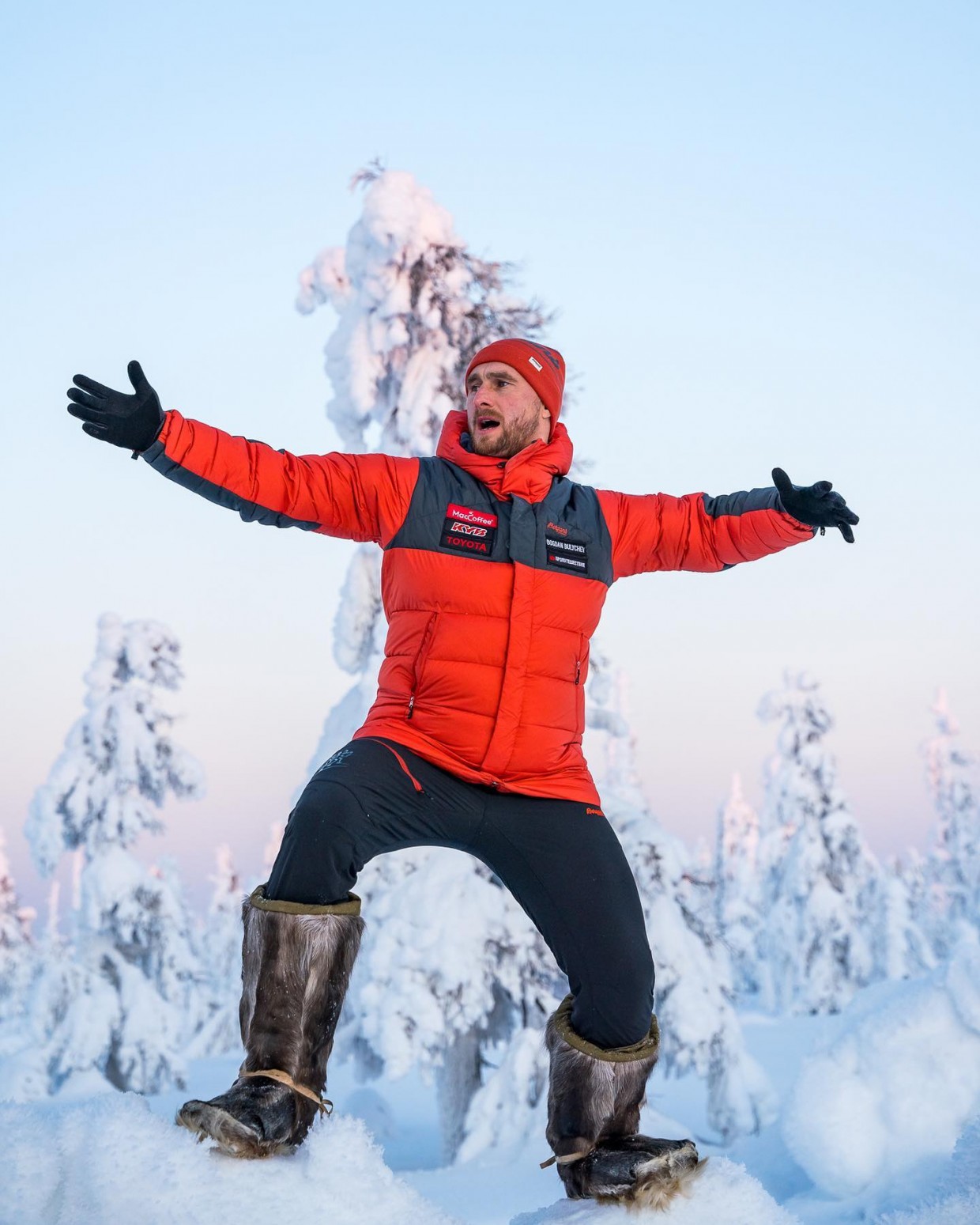 Известный блогер Богдан Булычев вместе со своей командой гостит в Якутии