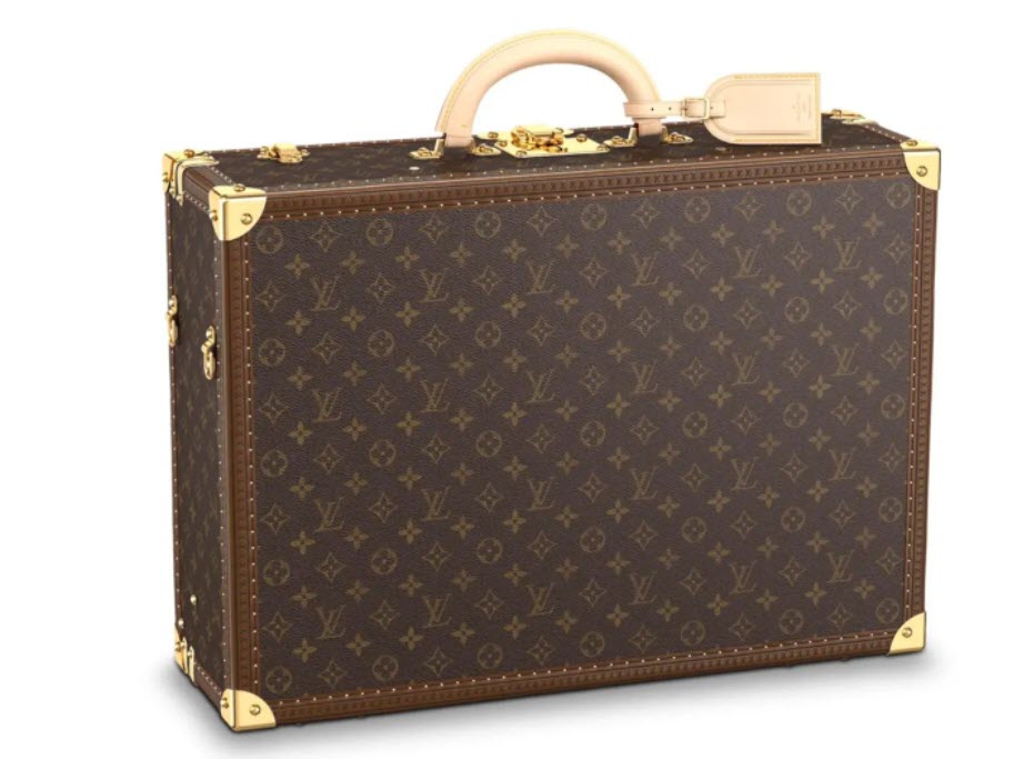 В московском ресторане у якутянина украли чемодан Louis Vuitton с тремя миллионами