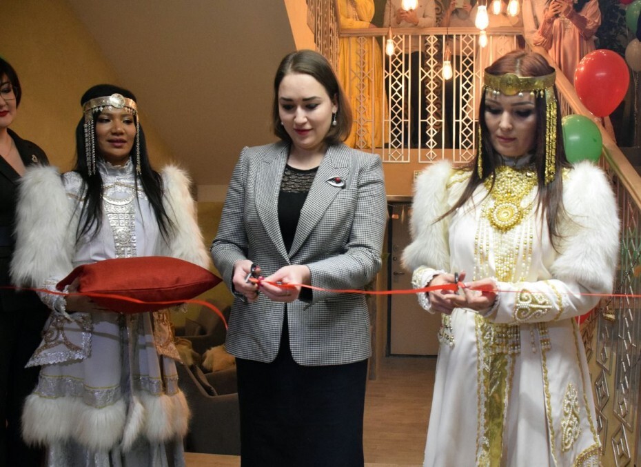 Предпринимательница, пользовавшаяся поддержкой Ирины Высоких, продает три гостиницы в Якутске