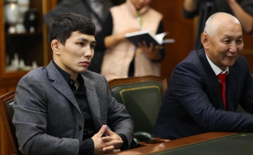 Михаил Эверстов: Лебедева не увольняют из «Саханефтегазсбыта»